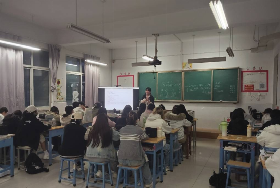 24c5bde84cec4a499f422ffc7d261f22